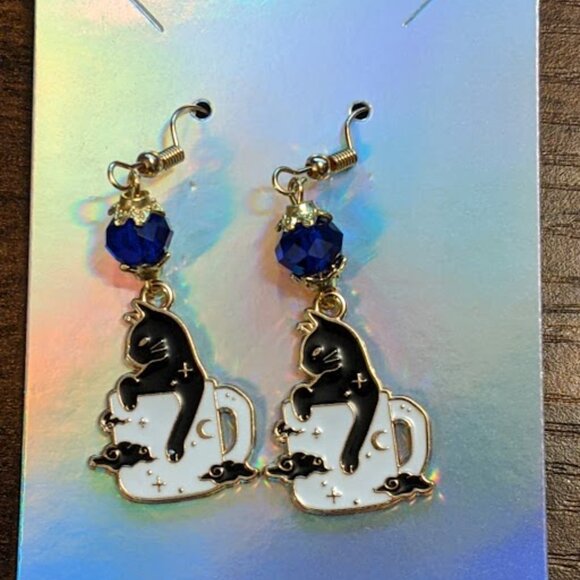 Coffee and Cats Earrings - Picture 4 of 8
